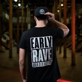 Early Rave Addict Backside T-Shirt - Black