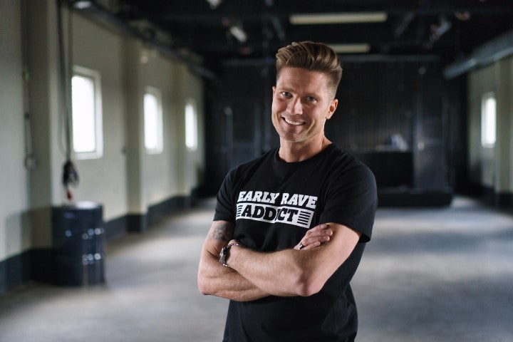 Early Rave Addict T-Shirt - Black