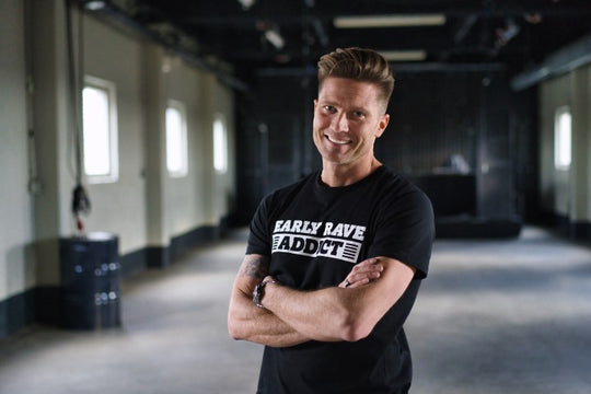 Early Rave Addict T-Shirt - Black